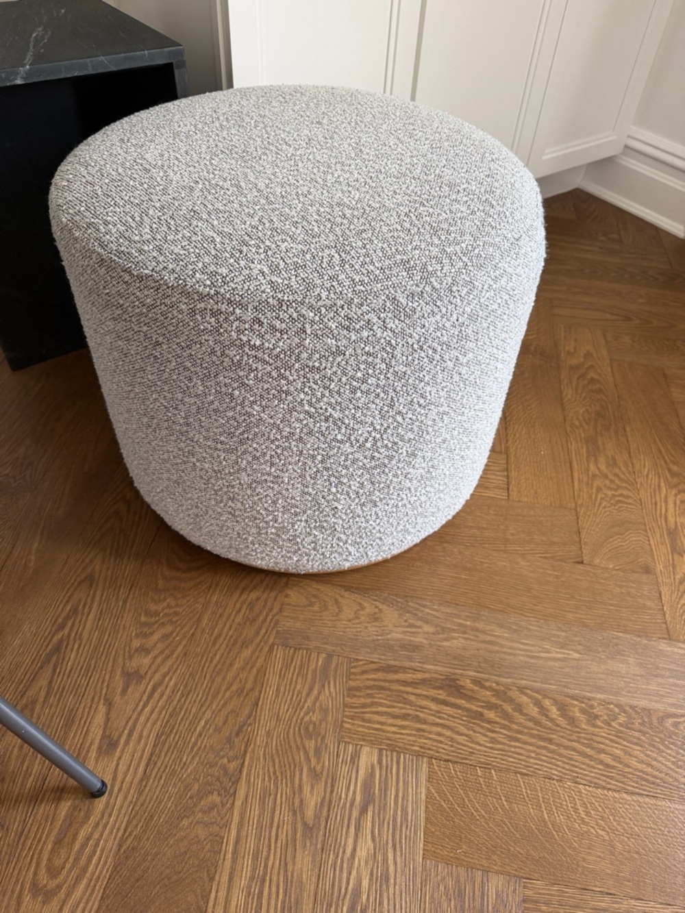 Textured Round Bouclé Ottoman - Light Gray